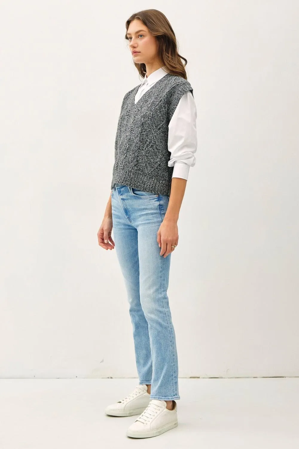 Be Cool Knit Vest Cable Knit V-Neck Dark Gray Sweater