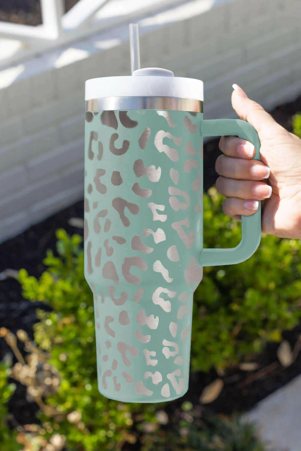 White Leopard Print 40OZ Stainless Steel Portable Cup with Handle